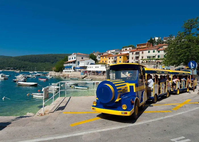 Mobile Homes In 50088 Üdülőpark Rabac