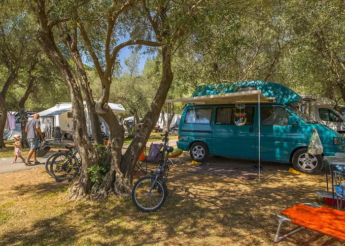 Mobile Homes In 50088 Üdülőpark