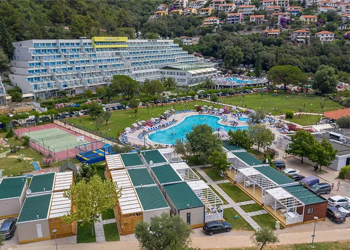 Üdülőpark Mobile Homes In 50088